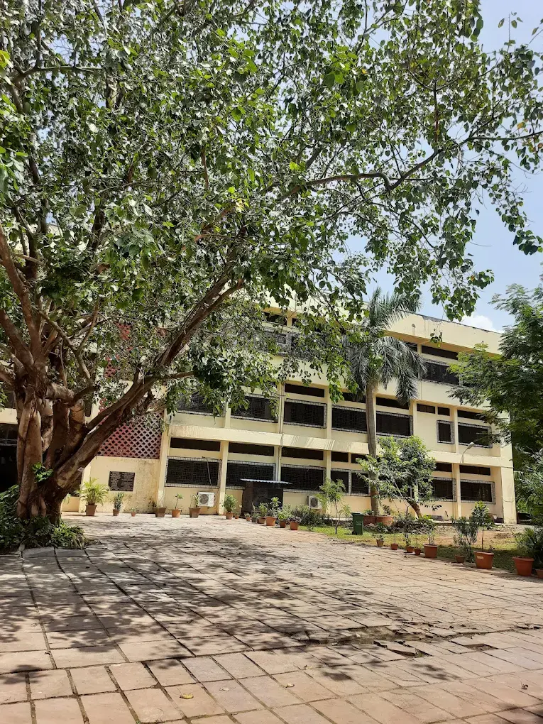 Garware institute of career education and development 