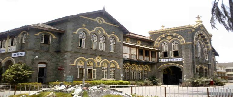 Nowrosjee Wadia college 