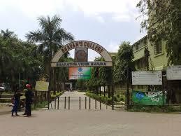 Bhavan's college (BMS)