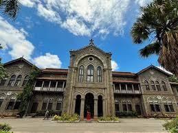 Fergusson college 