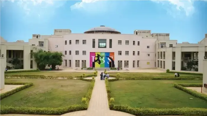 ICFAI Business School (IBS), Hyderabad (Deemed Univ.)