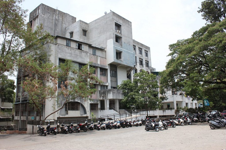 Marathawada Mitra mandal shankarrao chawan law college