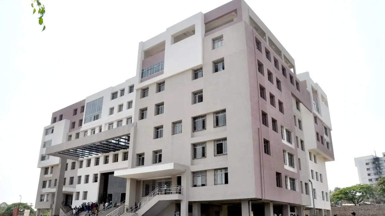 Dy Patil Arts science and commerce college 